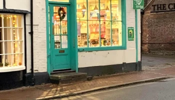 Kinton Pharmacy + Travel Clinic - Great Missenden Hp16 0Au