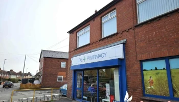 Lo's Pharmacy - Upton