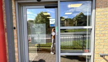 Robertsons Pharmacy Hillside Bridge - Bradford Bd3 0Bs