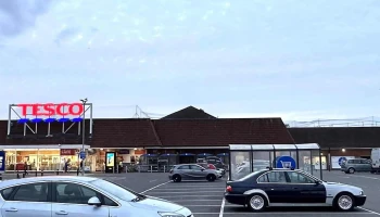 Tesco Extra - Perth