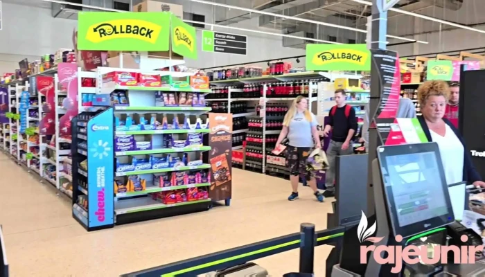 Asda Dalgety Bay Superstore -  Parking - Dunfermline