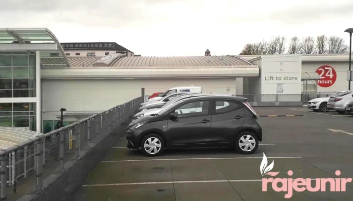 Asda Hamilton Superstore -  Videos - Hamilton