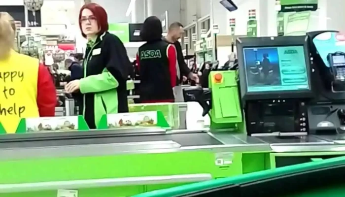 Asda Motherwell Superstore -  Videos - Motherwell