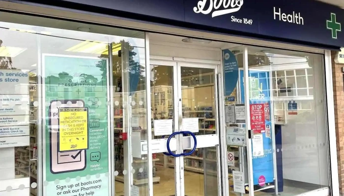 Boots Pharmacy - Bracknell Rg12 9Lp
