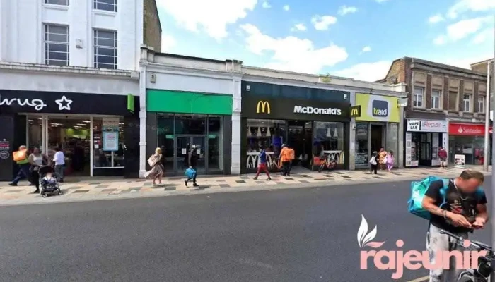 Boots Pharmacy - London Sw11 1Qn