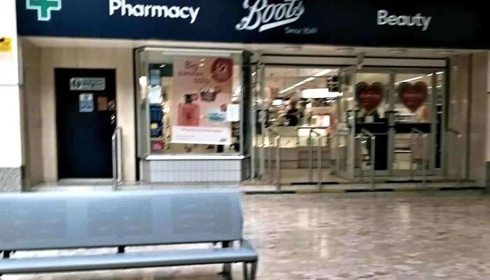 Boots -  Reviews - Kirkcaldy