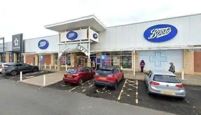 Boots -  Street View 360deg - Edinburgh