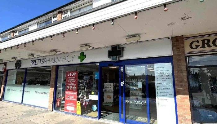 Bretts Pharmacy and Travel Clinic - Grove