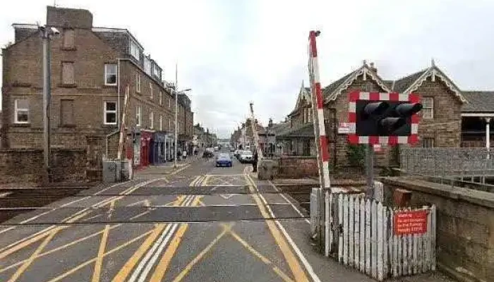 Clarins Mcphersons Pharmacy Dundee -  Street View 360deg - Dundee