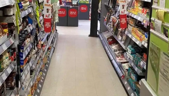 Co -  Op Food   Evanton   Balconie Street Inside - Dingwall