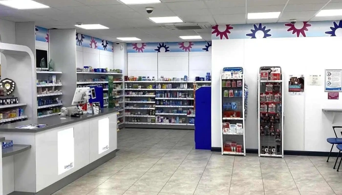 Cohens Chemist, Irthlingborough Road, Wellingborough - Irthlingborough Rd