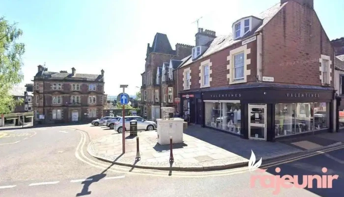 Davidsons Chemists - Crieff - Crieff