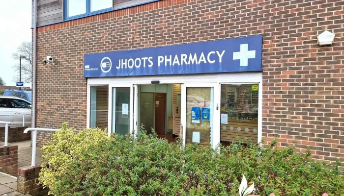Jhoots Pharmacy Sandown - Sandown Po36 9Et