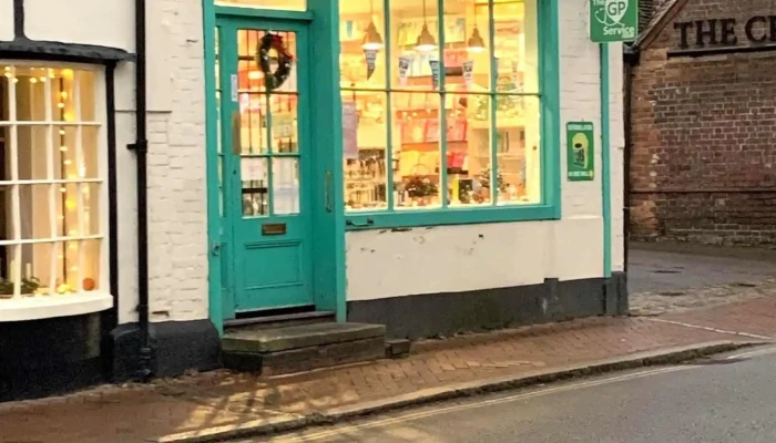 Kinton Pharmacy + Travel Clinic - Great Missenden Hp16 0Au