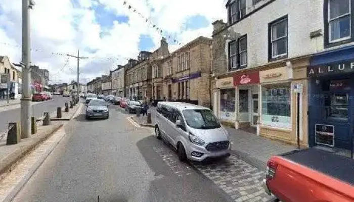 Lloydspharmacy Street View 360deg - Lanark