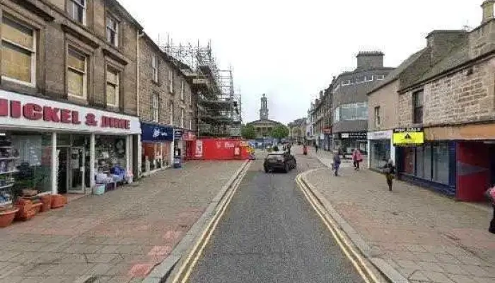 Lloydspharmacy Street View 360deg - Elgin