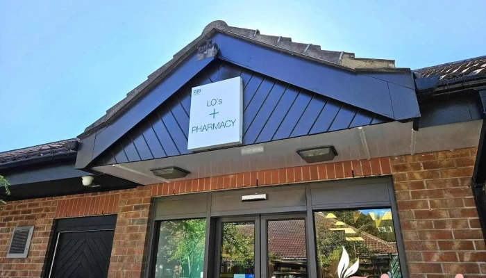 Lo's Pharmacy - Asdale Rd