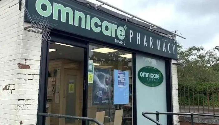 Omnicare Pharmacy Deans & Travel Clinic. - Livingston