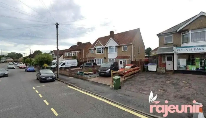 Regents Park Pharmacy - Southampton So15 8Pf