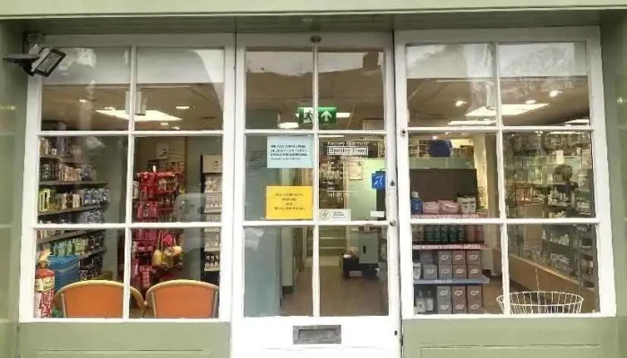 Romsey Pharmacy - Romsey So51 8Bz