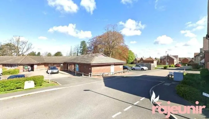 Rowlands Pharmacy Rushden - Rushden Nn10 9Eb