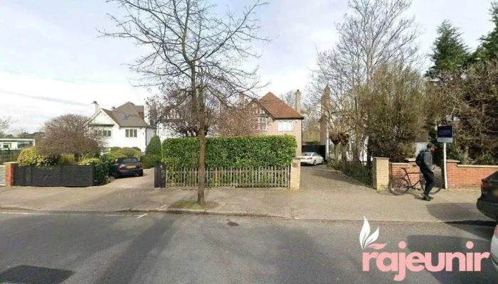 S B Medical - Beckenham Br3 5Pa