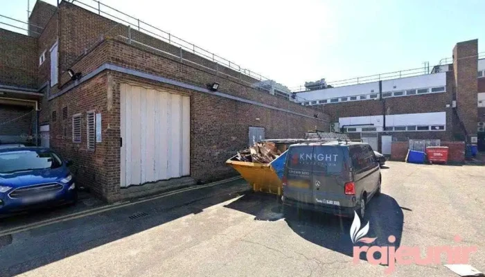 Superdrug Pharmacy - Camberley Gu15 3Sj