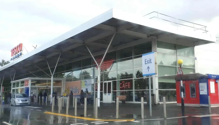 Tesco Extra -  Address - Perth