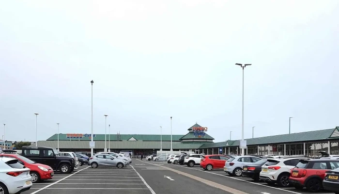 Tesco Extra - Dundee