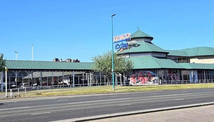 Tesco Extra -  Latest - Dundee