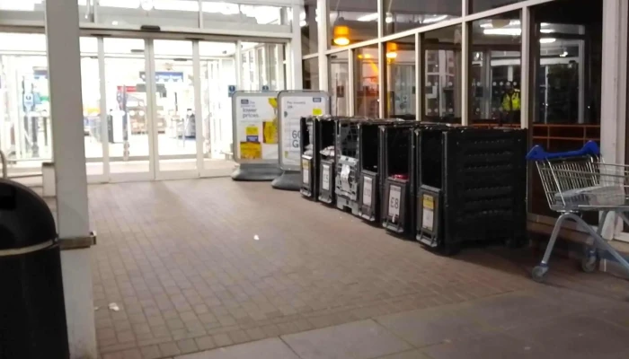 Tesco Extra -  Photos - Dundee