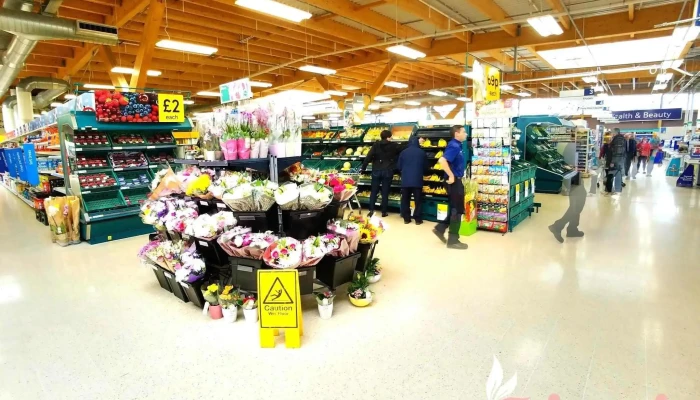 Tesco Superstore -  All - Lanark