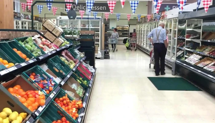 Tesco Superstore - Cherry Holt Rd