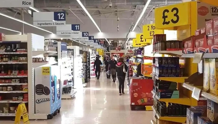 Tesco Superstore -  Inside - Bathgate