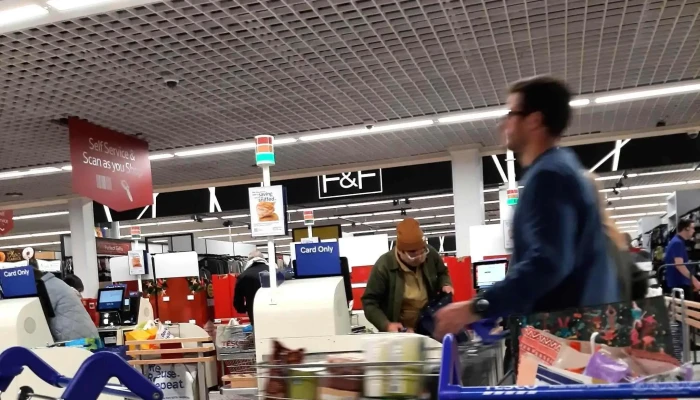 Tesco Superstore -  Location - Glasgow