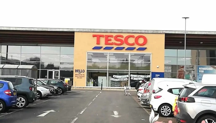 Tesco Superstore - Paisley