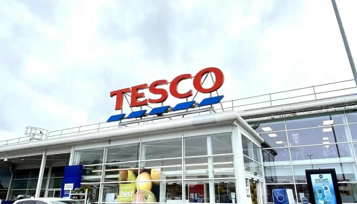 Tesco Superstore -  Parking - Bathgate