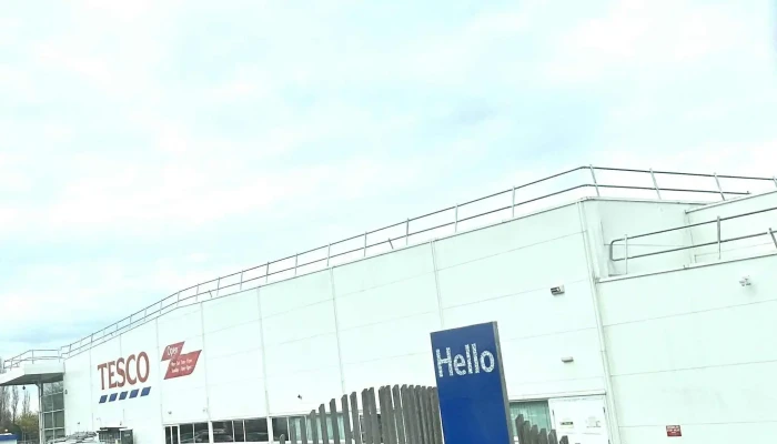 Tesco Superstore -  Photos - Perth