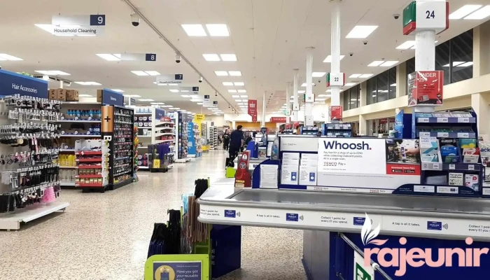 Tesco Superstore - Riverfield Dr