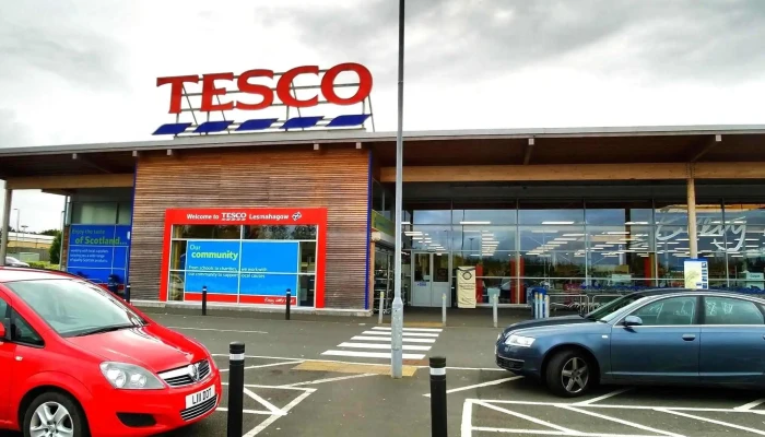 Tesco Superstore -  Supermarket - Lanark