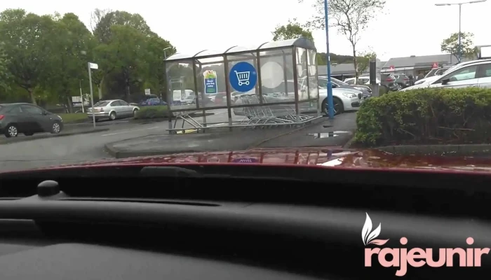 Tesco Superstore -  Videos - Dunfermline
